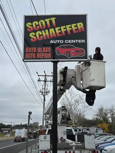 Pylon Signs Photo